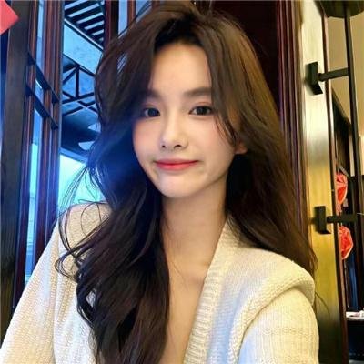 小妮扛枪